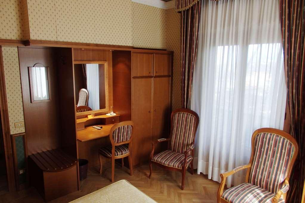 Villa Belvedere Firenze Szoba fotó